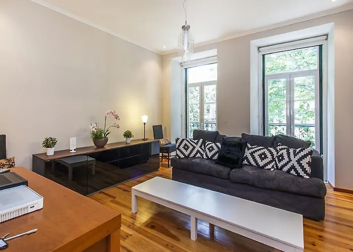 Praca Flores Apartment *