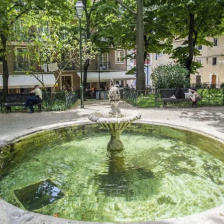 Lägenhet Praca Flores Lisboa