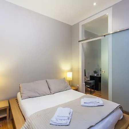 Praça Flores * Lisboa