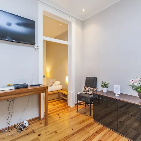 Praça Flores * Lisboa